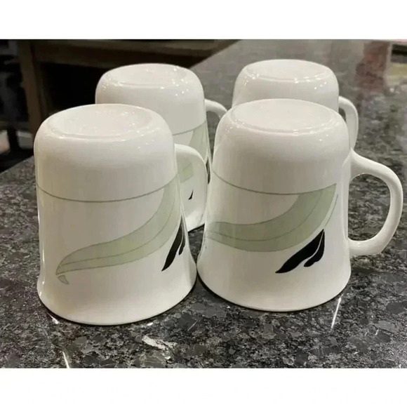 - Corelle by Corning Black Orchid Cups M'Wave Set of 4 Coffee Mugs U.S. - Picture 2 of 2